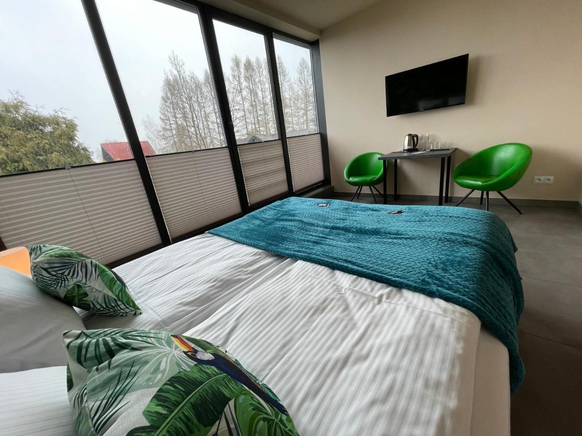 Osrodek Wypoczynkowy Mirabelka Hotel เชอวีซ ภายนอก รูปภาพ